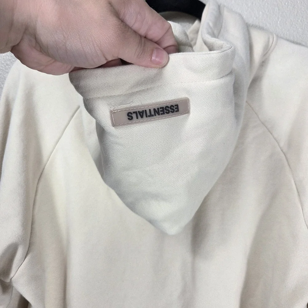 Fear of God Essentials‎ Hoodie Cream/Oatmeal Size Medium